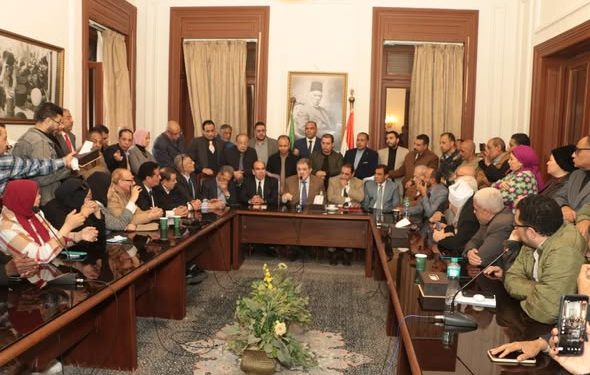 استقبال حاشد للدكتور السيد البدوي بعد فوزه برئاسة الوفد