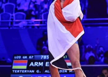 اللاعب مصطفى حسين يحصد الذهبية في التصنيف العالمي للمصارعة