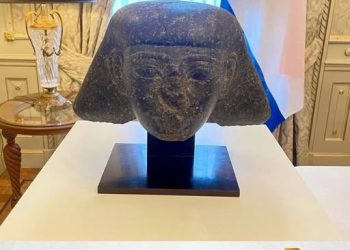 مصر تسترد رأس تمثال حجري من هولندا