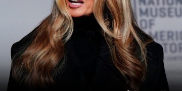 ميلانيا ترامب تترأس إجتماعا لمجلس الأمن.