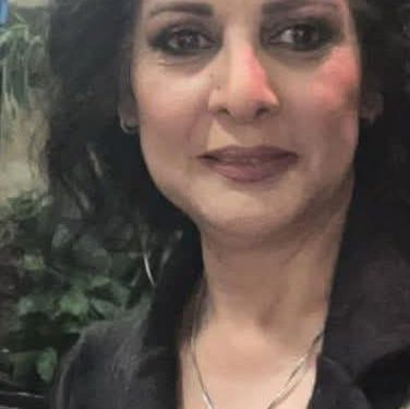 نغلي قهوتَنا على أناشيدِ الحبّ