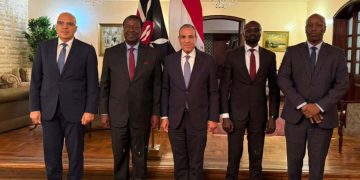 وزير الخارجية يجتمع مع عدد من الوزراء الكينيين لتعزيز الشراكة