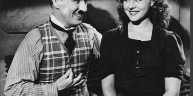 لا تبتسمي بنصف فم !