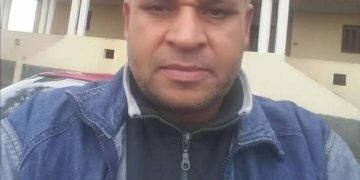 وَحــدي هُنا