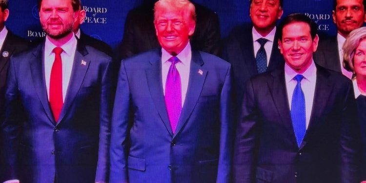 رئيس الوزراء يشارك في الاجتماع الأول لـ”مجلس السلام” بواشنطن