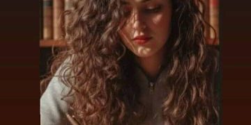 ضِحْكَتُكِ..