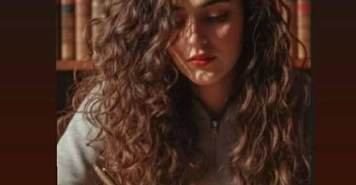 ضِحْكَتُكِ..