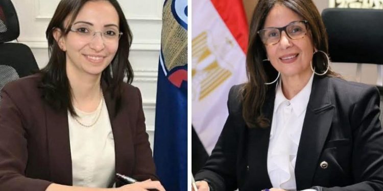 وزيرة الثقافة تبحث سبل إحياء وتطوير المكتبة البلدية بدمنهور