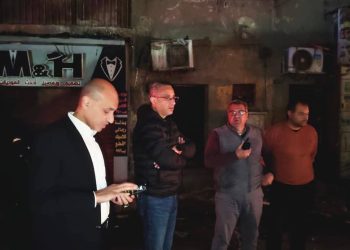 محافظ الجيزة يتفقد التزام المحال بقرار الغلق التاسعة مساءً بشوارع بولاق الدكرور والعمرانية والطالبية والهرم والعجوزة والدقي وجنوب 