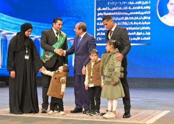 الرئيس السيسي يشهد احتفالات يوم الشهيد