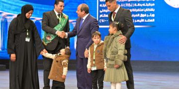 الرئيس السيسي يشهد احتفالات يوم الشهيد