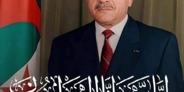  الجزائر تودّع الرئيس الأسبق اليمين زروال