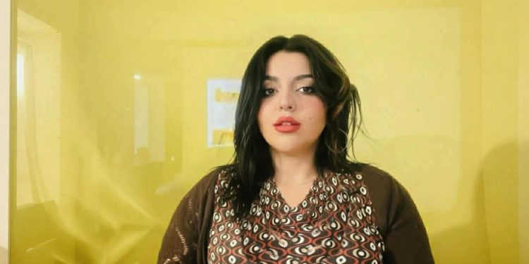 غفوتُ، ووجوهٌ كالأطباق