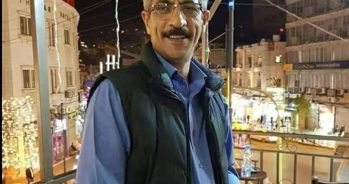 طرقتُ ألفَ بابٍ وباب