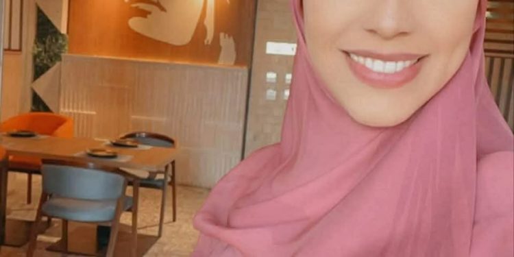 بمن سنلوذُ ؟