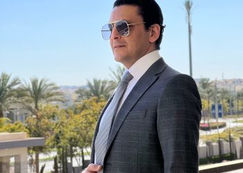 المستشار عمرو عاصم عبدالجبار يفتتح فرعه الثالث بالتجمع الخامس