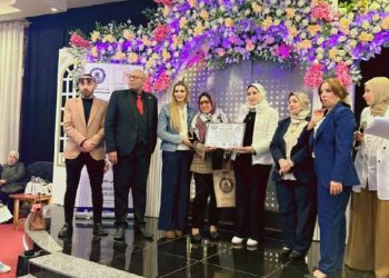 إيمي جبر تكتب حين يبتسم اليتيم تزهر الإنسانية 