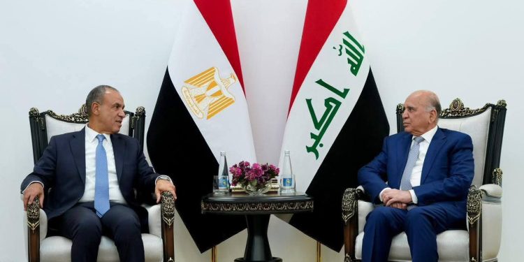 وزير الخارجية يبحث مع نظيره العراقي في بغداد العلاقات الثنائية والتطورات الإقليمية