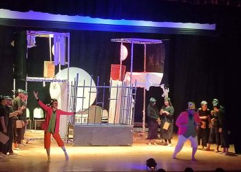 كافكا على خشبة قصر ثقافة ببا رحلة في الصراعات النفسية والإنسانية