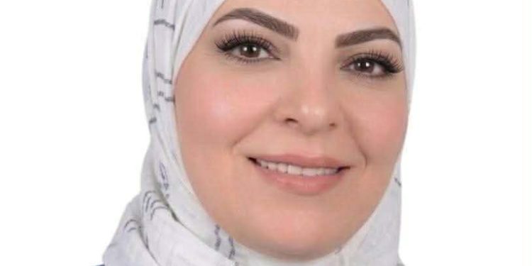 أُبحِرُ في صَمتِ الرُّؤى …